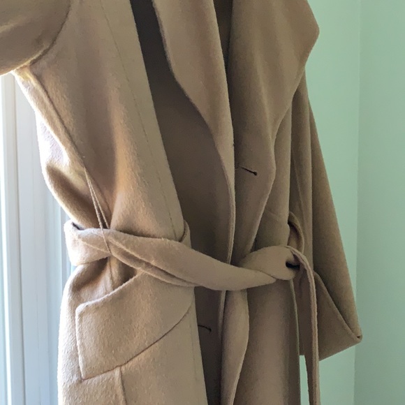 Zara Coat - Picture 3 of 4